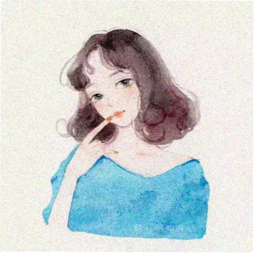 茶单图鉴中冷泡茶与冰块的静物陈列